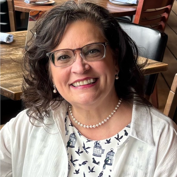 Jen_Tonic Live Show Listing❣️ $10 MIN to ship ✅ Shown/sold in as-is condition 🤗 - Picture 4 of 7